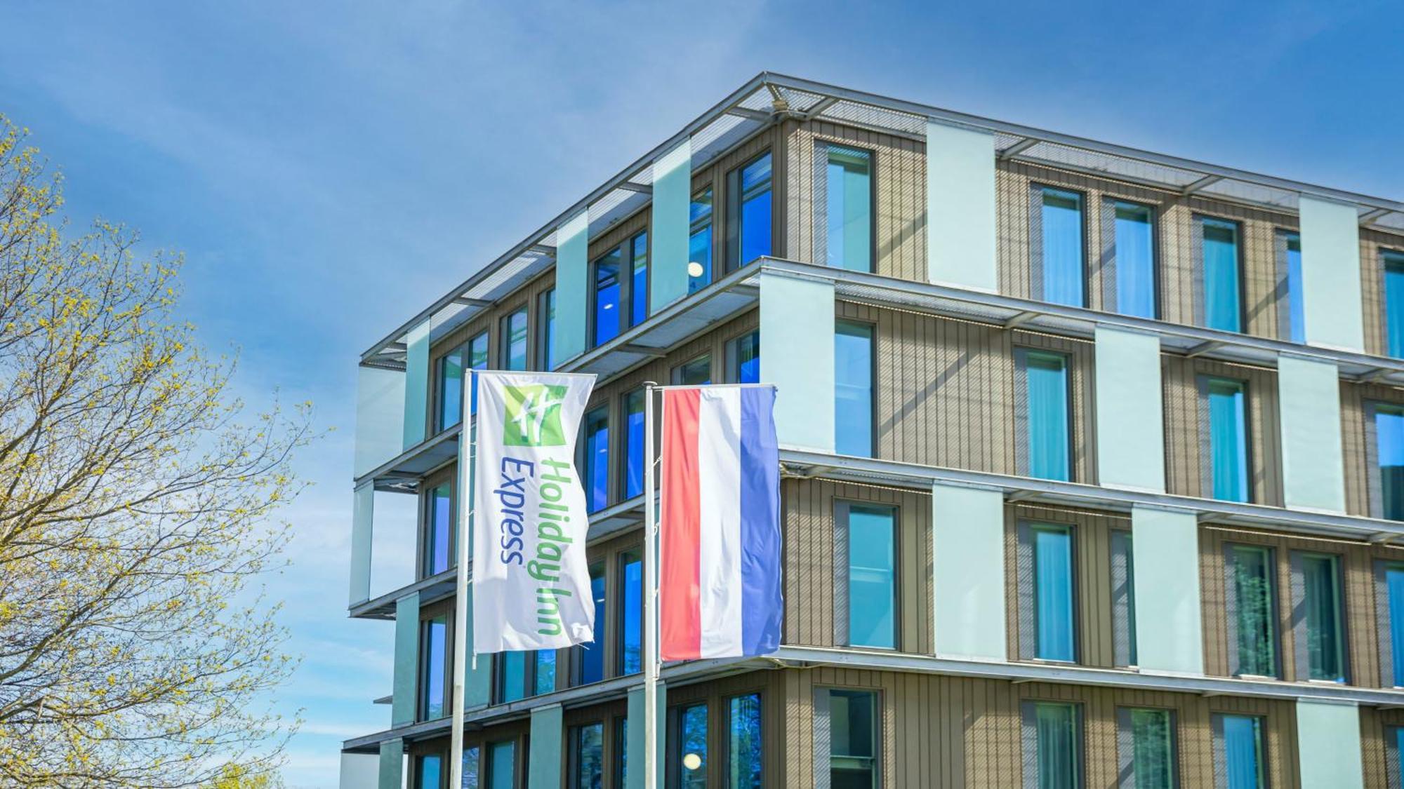 Holiday Inn Express Utrecht - Papendorp, An Ihg Hotel Exterior photo