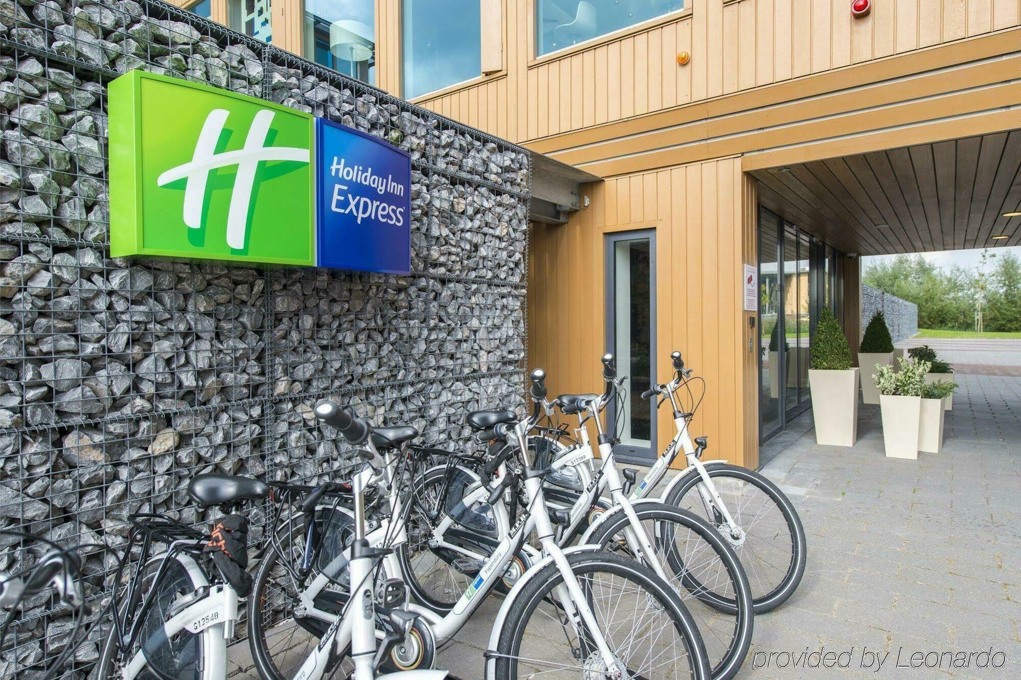 Holiday Inn Express Utrecht - Papendorp, An Ihg Hotel Exterior photo